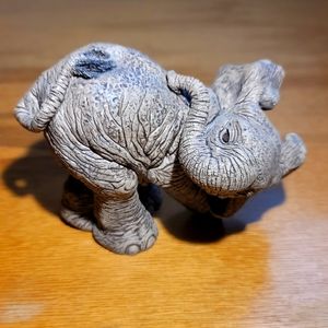 THE HERD "SNIFF" #3115  RETIRED MARTHA CAREY ELEPHANT